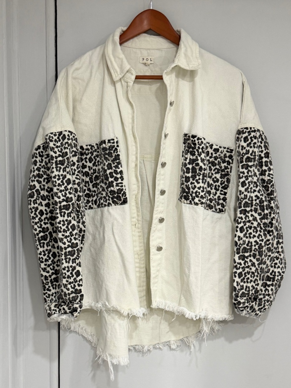 POL Women’s White Denim Jacket with Leopard Print Pockets & Sleeves